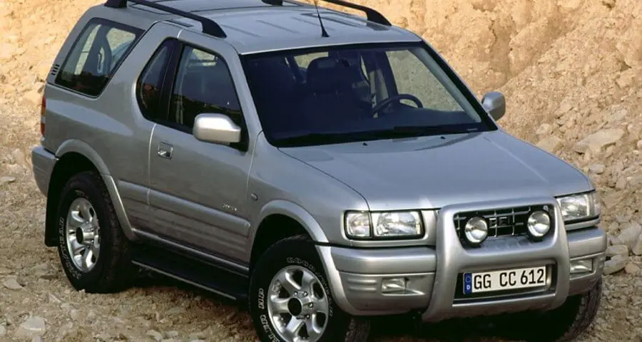 Opel Frontera (1998-2004) – Pojistková skříňka