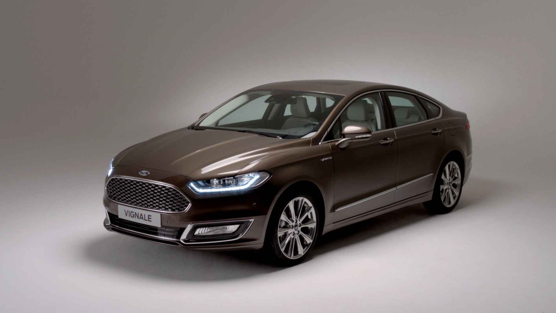 Ford Mondeo Vignale (2015-2016) – pojistková skříňka