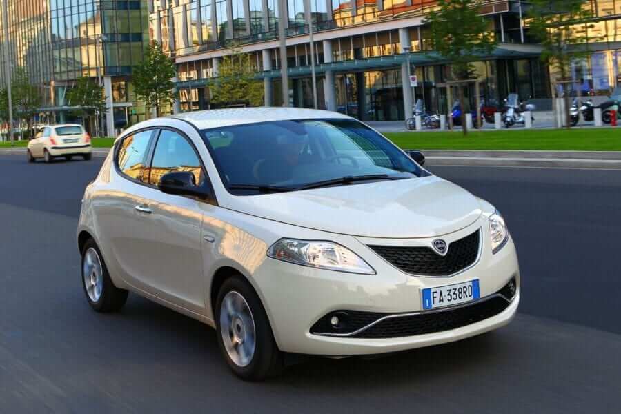 Lancia Ypsilon (2003-2011) – pojistková skříňka