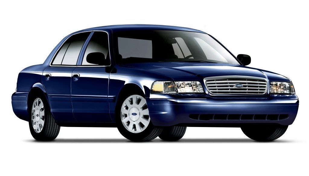 Ford Crown Victoria (2003-2012) – Pojistková skříňka