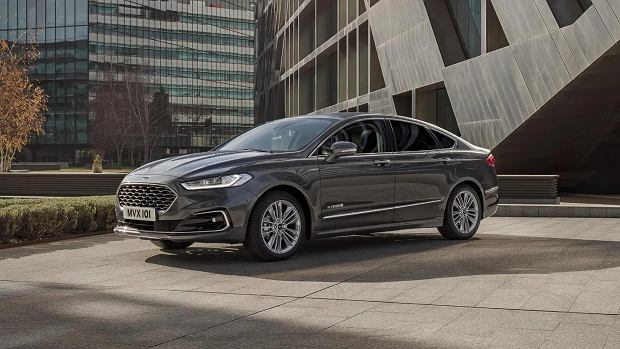 Ford Mondeo (2020) – pojistková skříňka