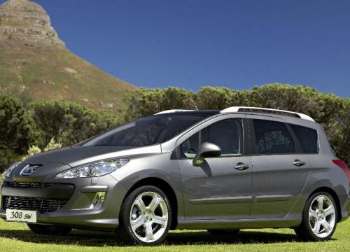 Peugeot 308 SW BL (2010) – Pojistková skříňka