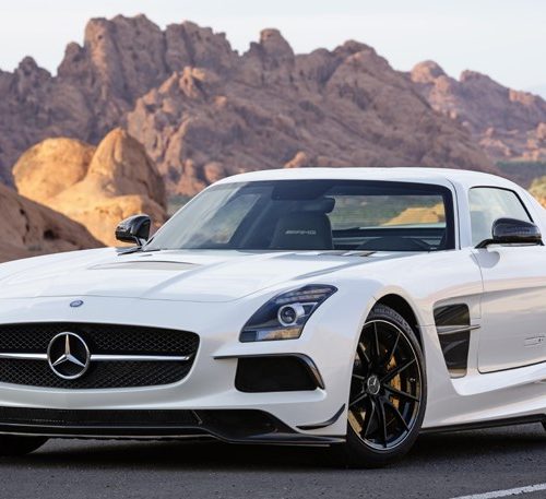 Mercedes-Benz SLS AMG C197/R197 (2011-2015) – pojistková skříňka