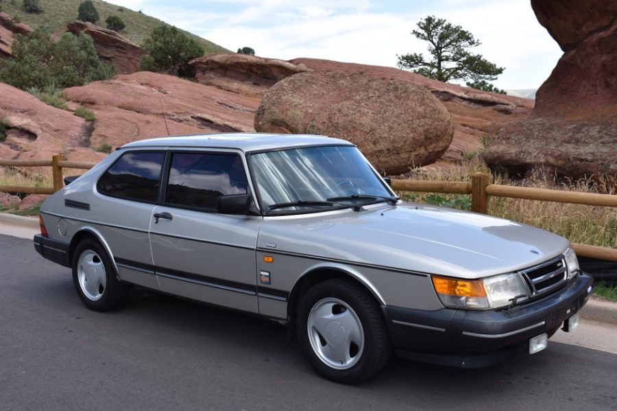 Saab 900 (1991-1994) – pojistková skříňka