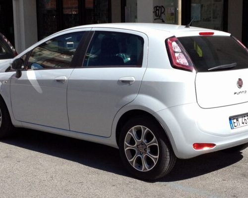 Fiat Punto 2012 (2012-2018) – Pojistková skříňka