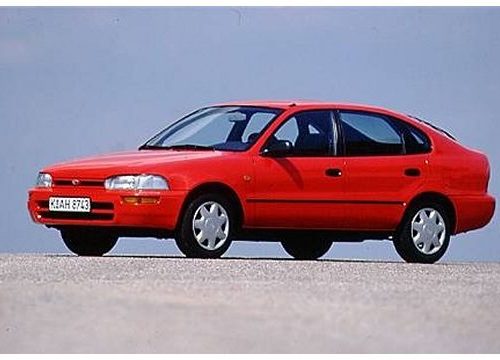 Toyota Corolla (1992-1996) – pojistková skříňka