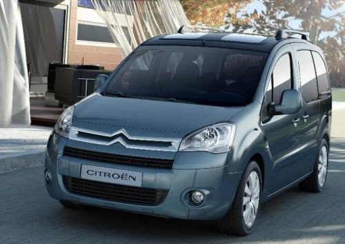 Citroen Berlingo II Multispace (2008-2016) – Pojistková skříňka