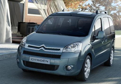 Citroen Berlingo II Multispace (2008-2016) – Pojistková skříňka