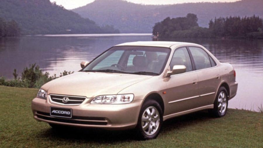 Honda Accord (2001) – pojistková skříňka