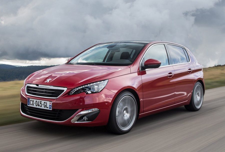 Peugeot 308 (2013-2015) – Pojistková skříňka