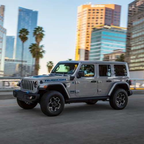 Jeep Wrangler 4xe (2021) – pojistková skříňka