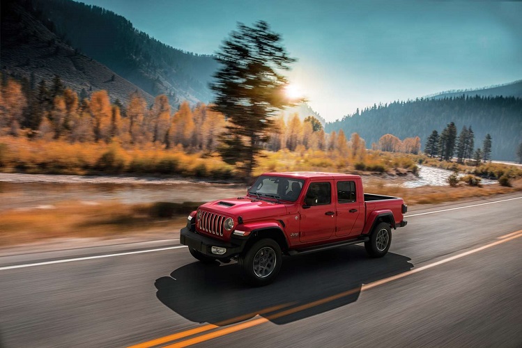 Jeep Gladiator (2021) – pojistková skříňka