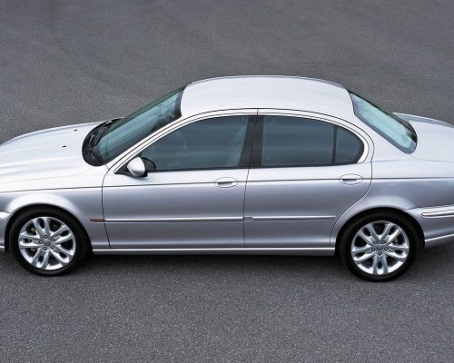 Jaguar X-Type (2001-2003) – pojistková skříňka