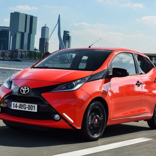 Toyota Aygo AB40 (2014-2021) – pojistková skříňka