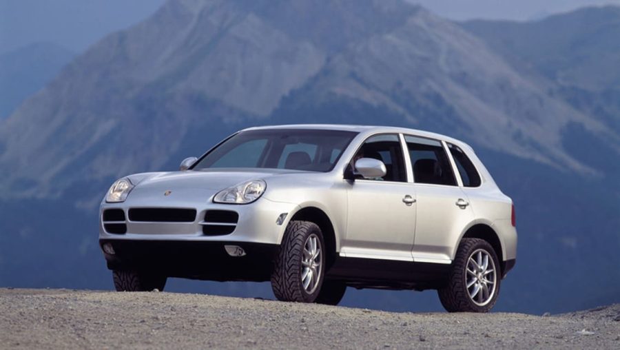 Porsche Cayenne (2002-2010) – pojistková skříňka