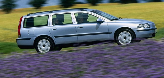 Volvo V70 (2000-2007) – pojistková skříňka