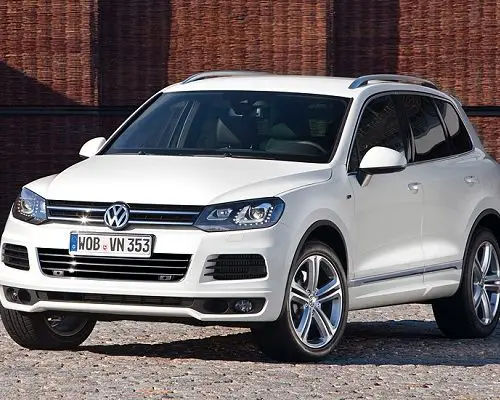 Volkswagen Touareg (NF) (2010-2018) – Pojistková skříňka