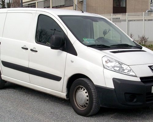 Peugeot Expert VU (2007-2012) – pojistková skříňka