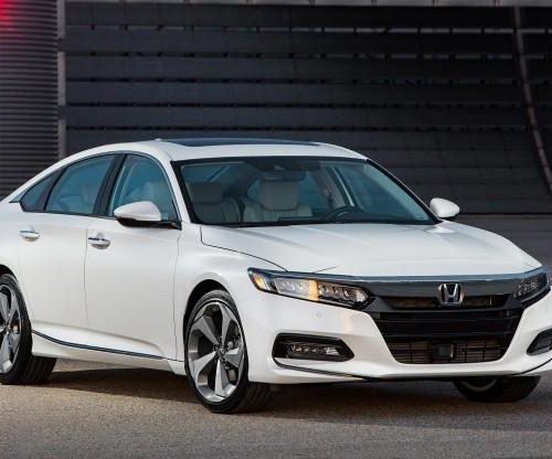 Honda Accord (2016-2017) – pojistková skříňka