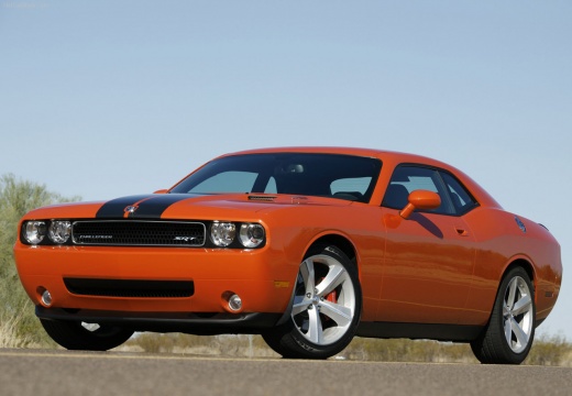 Dodge Challenger (2009-2010) - skrzynka bezpieczników