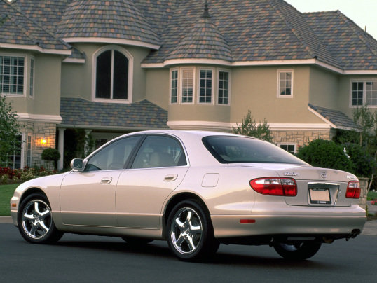 Mazda Millenia (1995-2002) - skrzynka bezpieczników