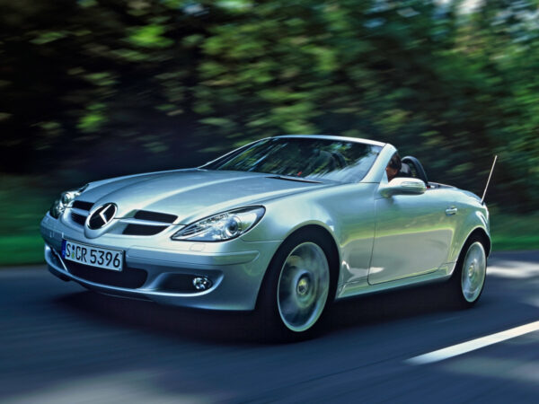 Mercedes-Benz SLK R171 (2004-2010) – pojistková skříňka