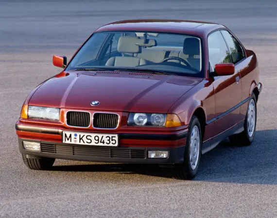 BMW 3 E36 a E35/5 (1990-2000) – pojistková skříňka
