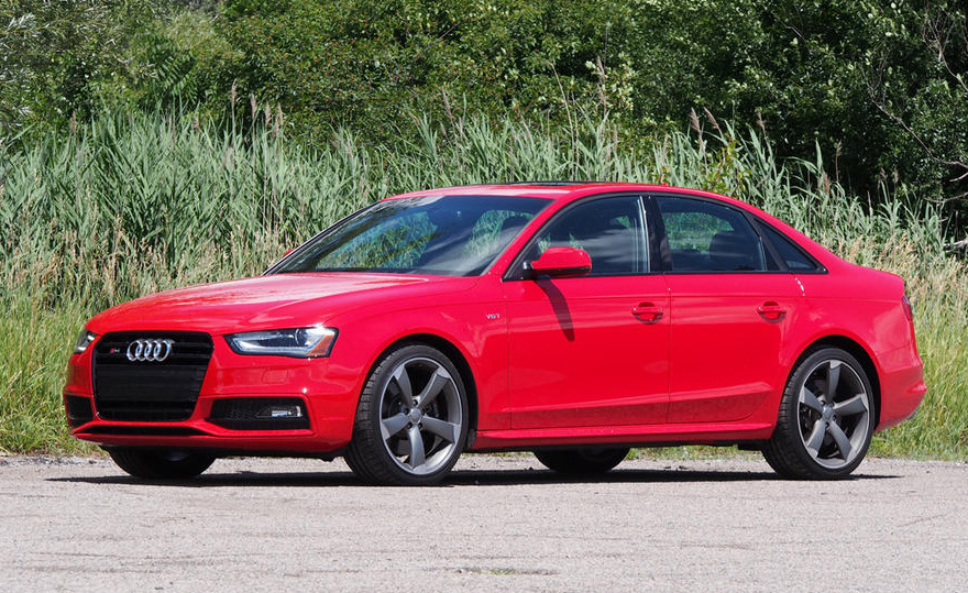 Audi S4 (2014-2016) – pojistková skříňka