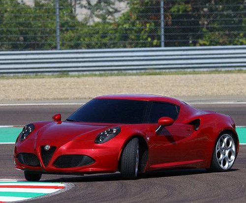 Alfa Romeo 4C (2017-2018) – pojistková skříňka