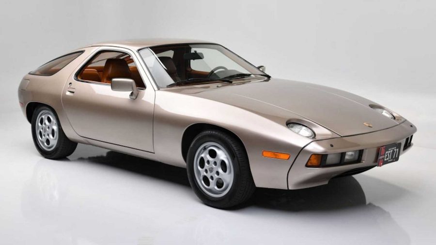 Porsche 928 (1977-1995) – pojistková skříňka