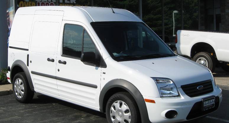 Ford Tourneo Connect (2002-2012) – pojistková skříňka