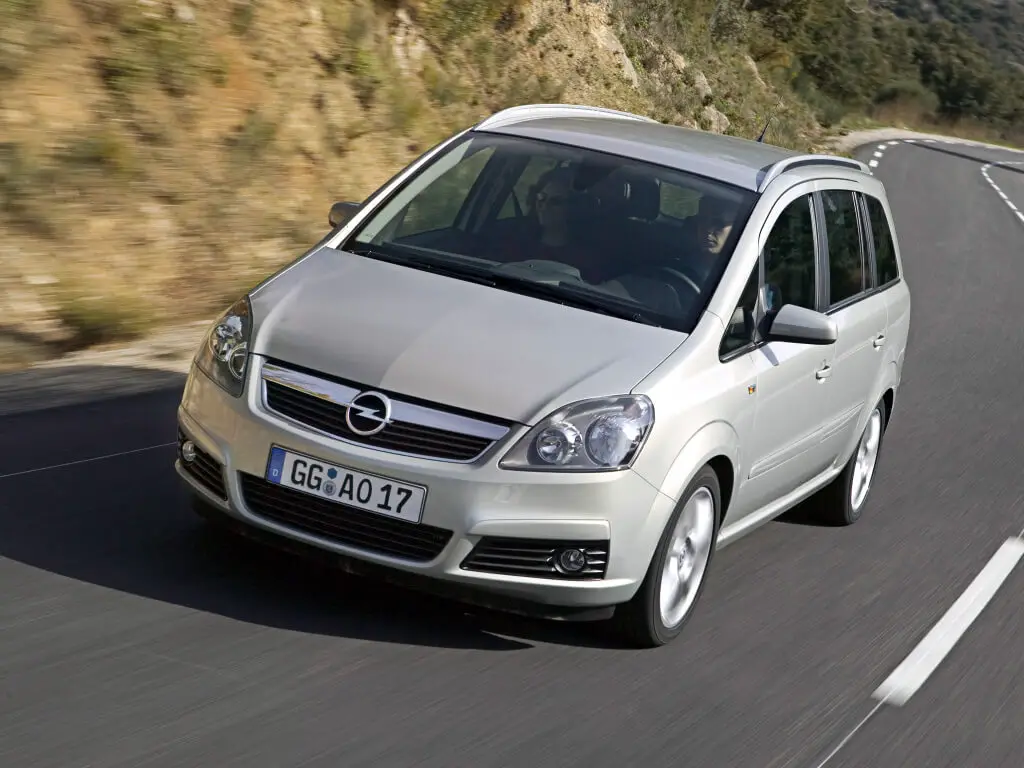 Opel Zafira B family (2006-2014) – pojistková skříňka