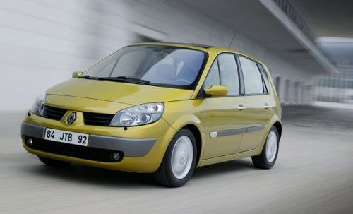 Renault Grand Scenic (2004-2009) – pojistková skříňka