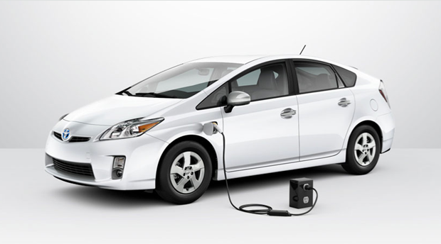 Toyota Prius Plug-in Hybrid (2010) – pojistková skříňka